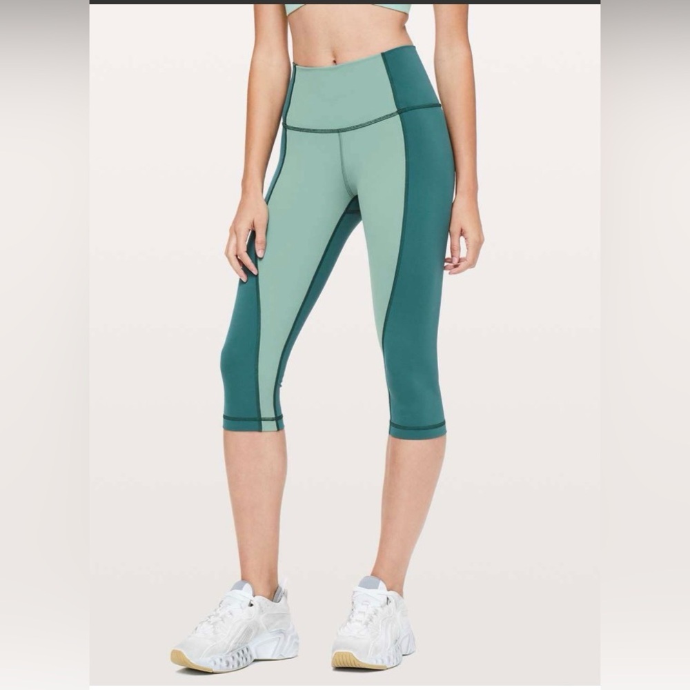 Lululemon Wunder Under Crop High-Rise Curve 17" Frosted Pine / Green Jasper